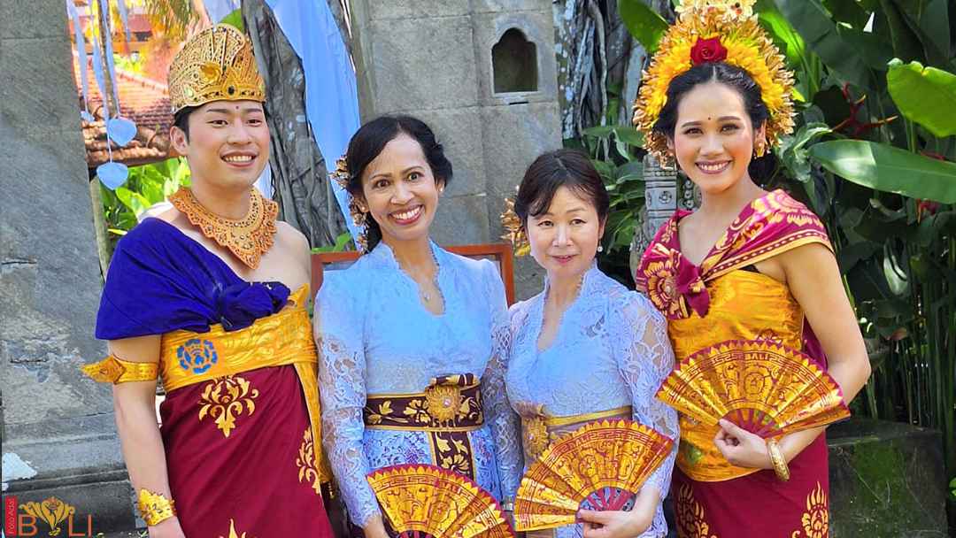 Foto Adat Bali - Bali MUA