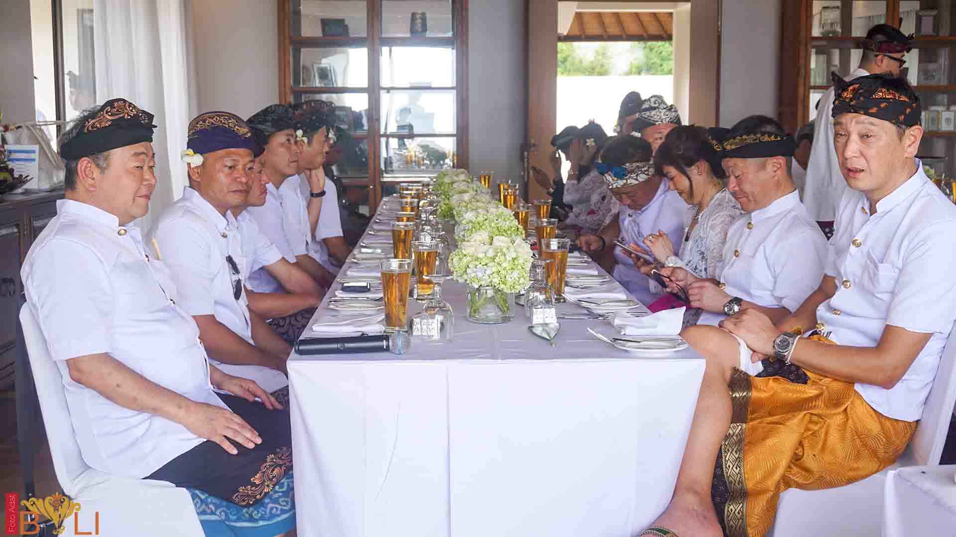 Tamu Jepang Rias Bali - Resepsi Foto Adat